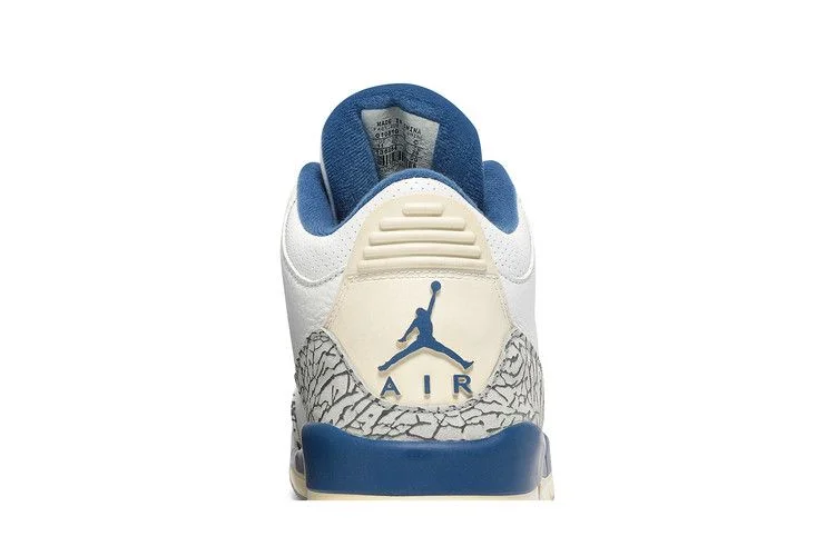 Кроссовки Air Jordan 3 Retro 'True Blue' 2001