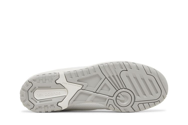 Кроссовки New Balance 550 2E Wide 'White Grey'