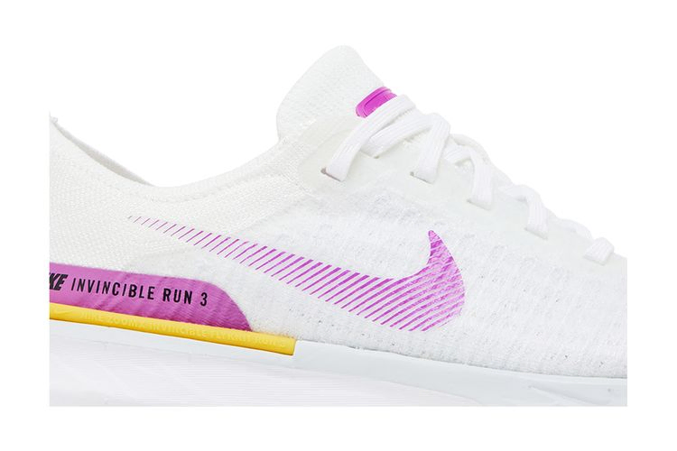 Кроссовки Nike Wmns ZoomX Invincible 3 'White Vivid Purple'