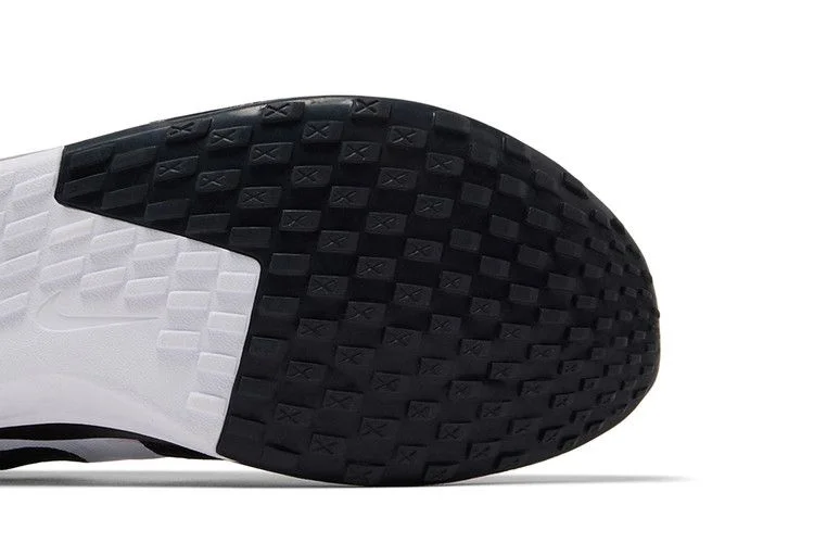 Krossovki-Nike-Zoom-Rival-Waffle-6-Black-Metallic-Silver-4