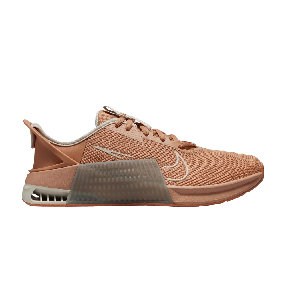 Krossovki-Nike-Wmns-Metcon-9-Easy-On-Amber-Brown