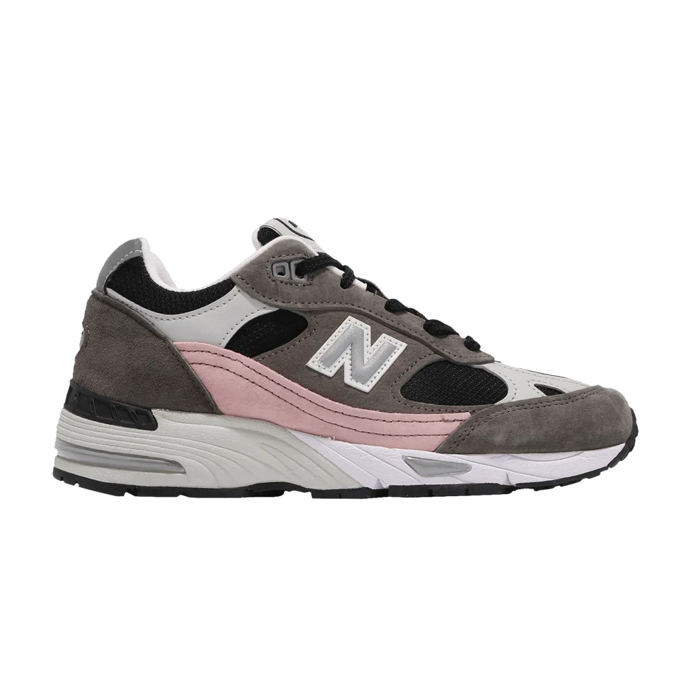 Krossovki-New-Balance-Wmns-991-Made-In-England-Black-Grey