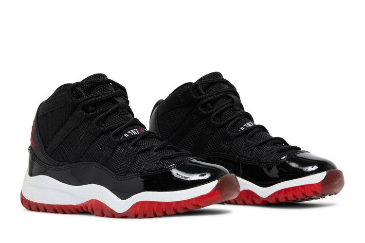 ar-jordan-11-retro-ps-2012-release-378039-010_07