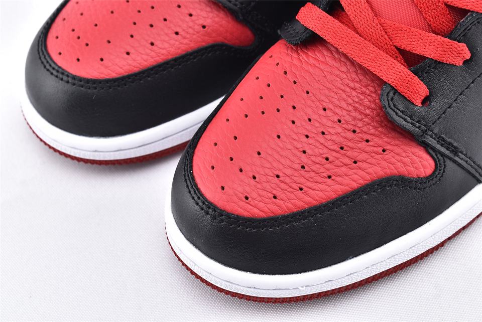 Air-Jordan-1-Low-BG-Gym-Red-Black-3
