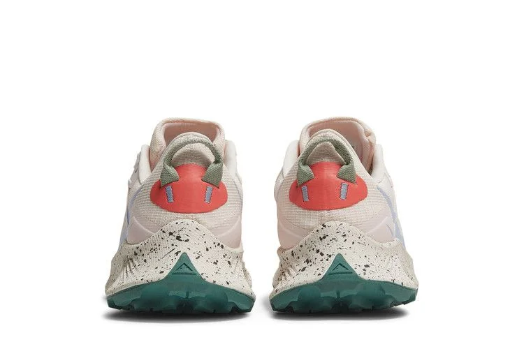 Кроссовки Nike Wmns Pegasus Trail 3 'Light Soft Pink Ember'