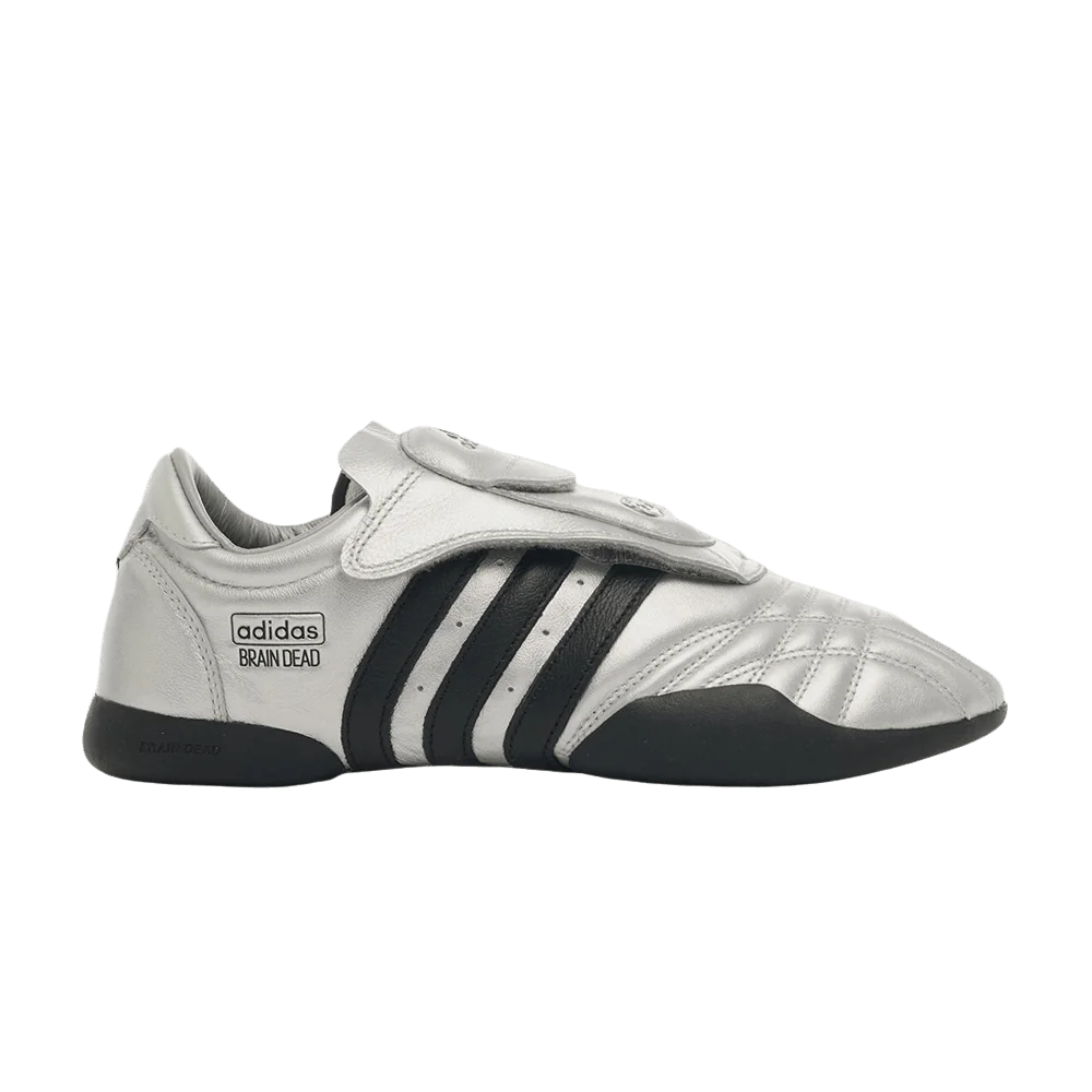 Krossovki-Brain-Dead-x-adidas-Taekwondo-Silver-Black-White