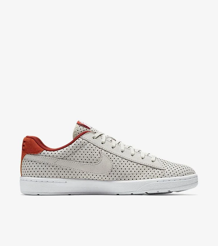 Krossovki-Nike-Tennis-Classic-Ultra-QS-2