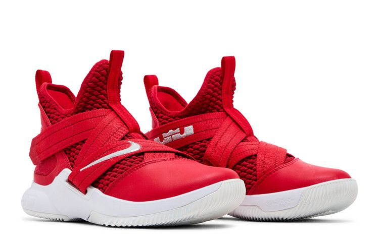 lebron-soldier-12-tb-university-red-at3872-603_07
