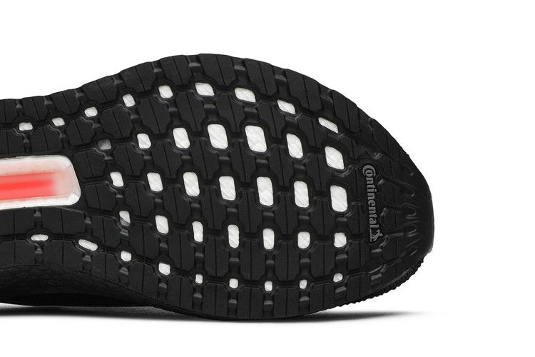Кроссовки adidas Wmns UltraBoost 20 'Triple Black'