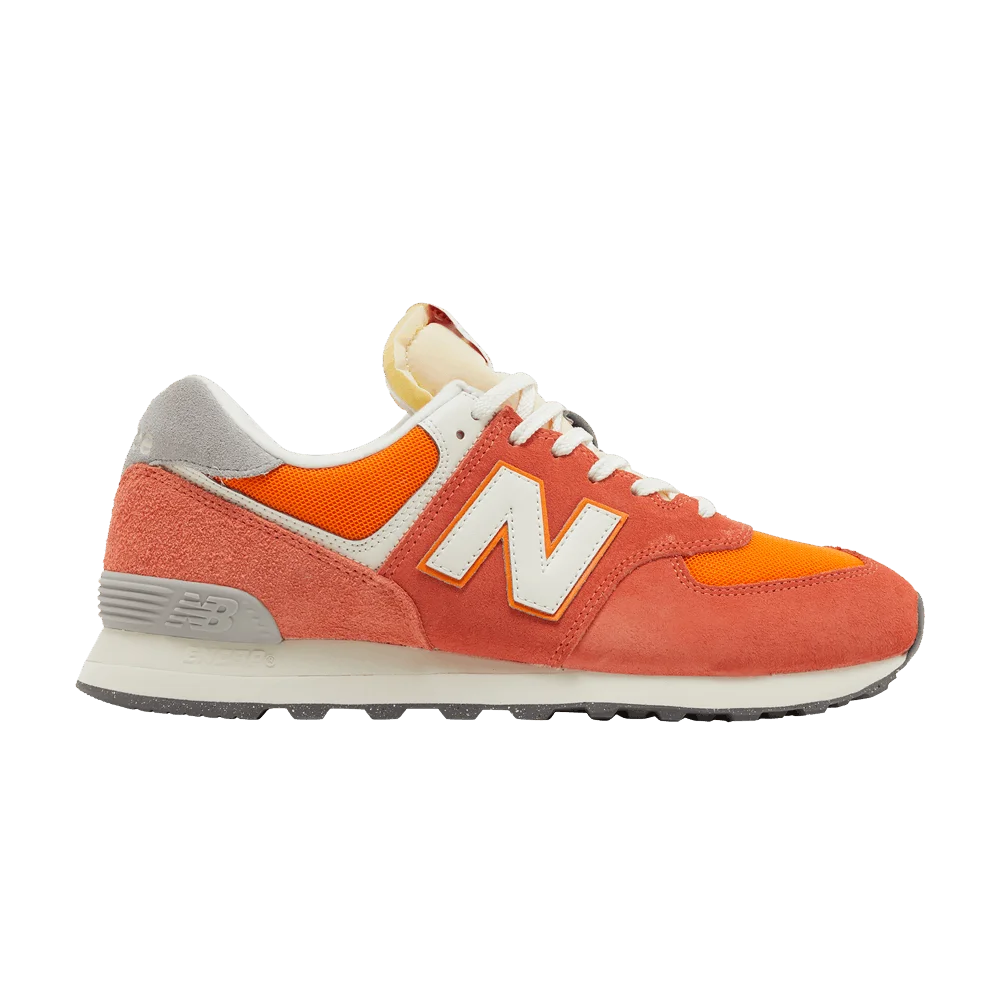 Krossovki-New-Balance-574-Gulf-Red
