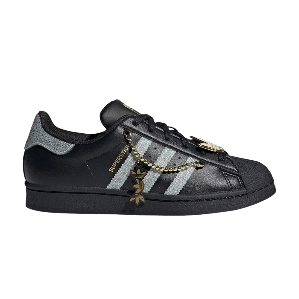 Krossovki-Adidas-Wmns-Superstar-Sneaker-Queen