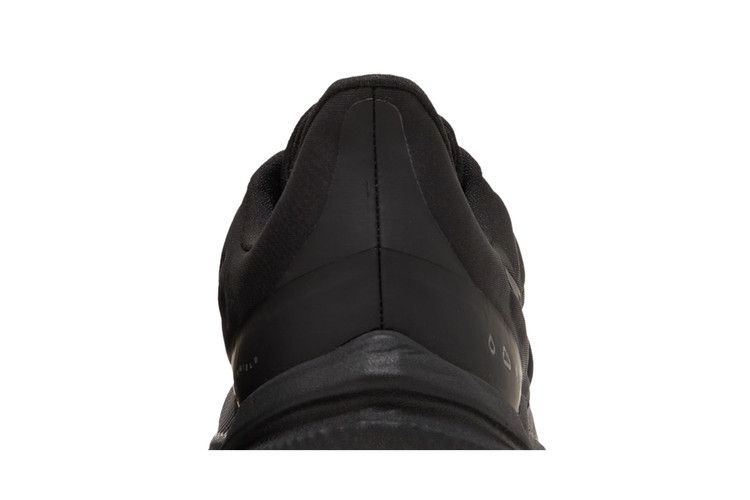 Кроссовки Nike Air Winflo 9 Shield 'Triple Black'