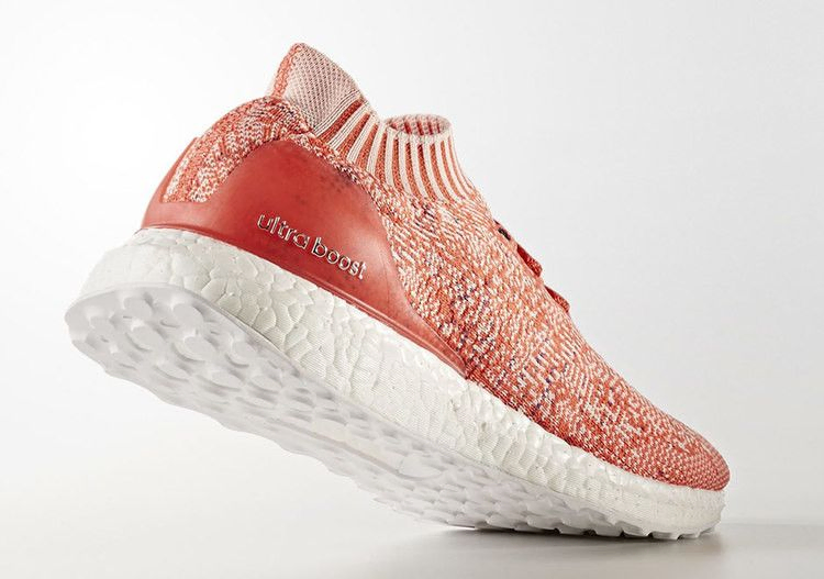 wmns-ultra-boost-uncaged-easy-coral-s80782_02