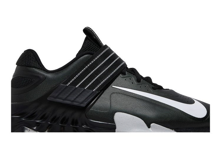 Кроссовки Nike Savaleos 'Black White'