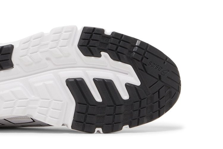gel-quantum-90-3-white-black-1201a064-106_04