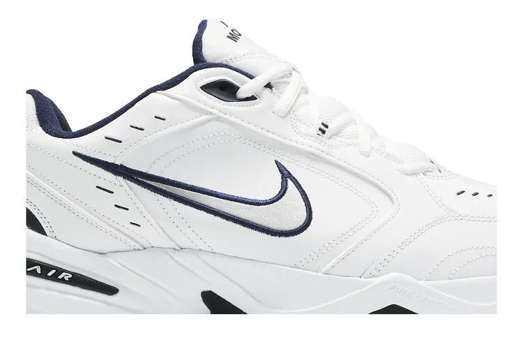 Кроссовки Nike Air Monarch IV 4E Wide