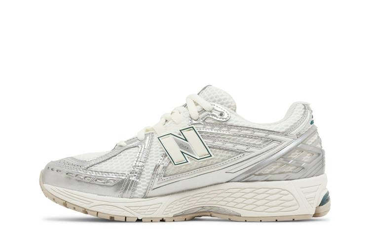 Кроссовки New Balance 1906R 'Silver Metallic Cream'