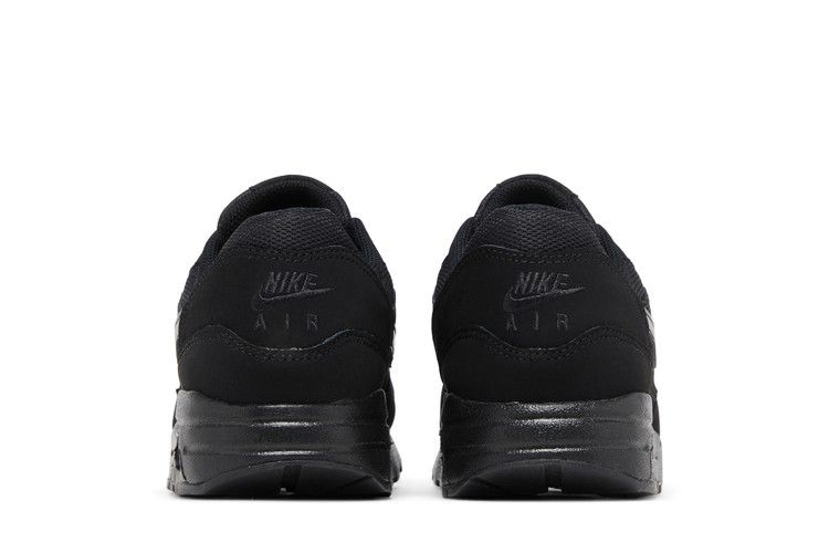 air-max-1-gs-triple-black-dz3307-001_05