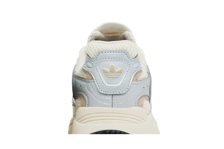 Кроссовки adidas Wmns Ozmillen 'Chalk White Wonder Beige'