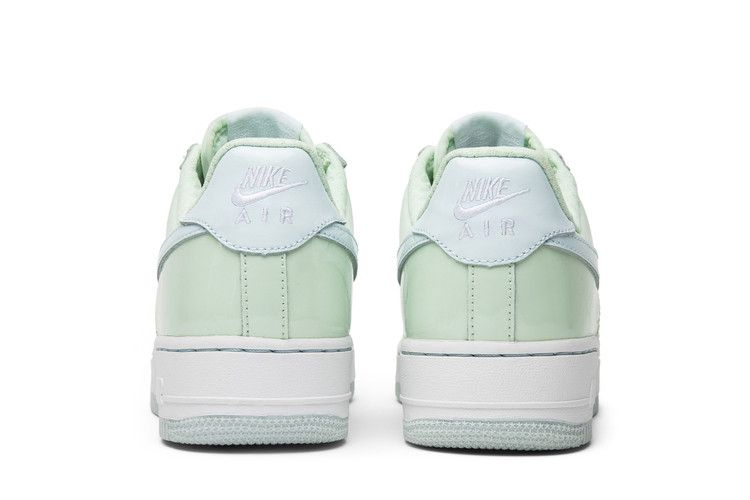 wmns-air-force-1-premium-309439-141_05