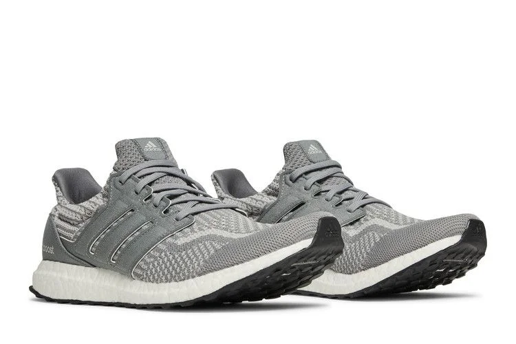 Krossovki-adidas-UltraBoost-5.0-DNA-Grey-7