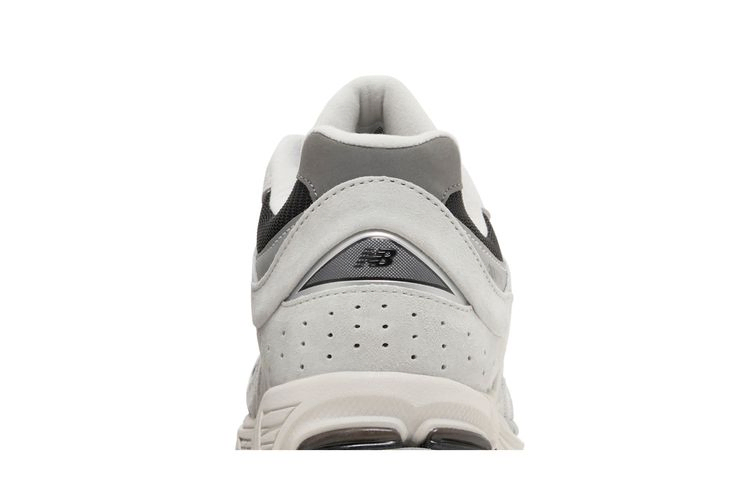 Кроссовки New Balance 2002R 'Black Grey'