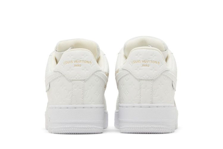 Кроссовки Louis Vuitton x Nike Air Force 1 Low 'Triple White'