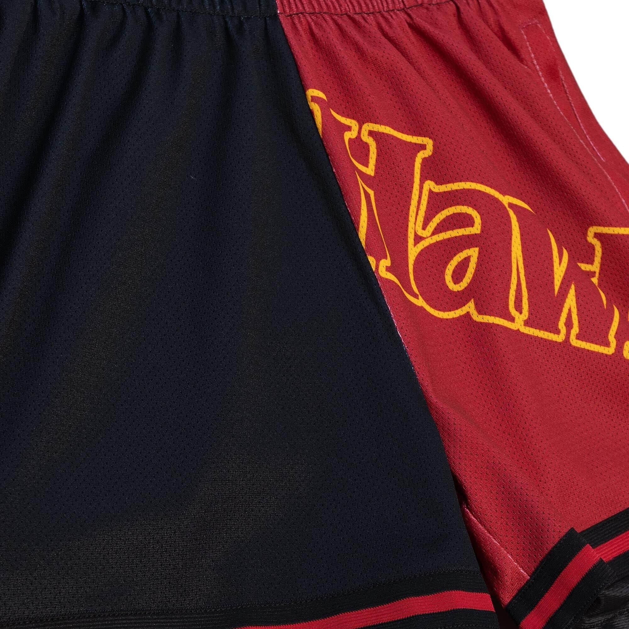 Mitchell-Ness-Big-Face-Shorts-5.0-Atlanta-Hawks-Shorts-2