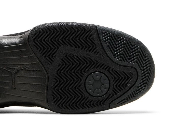 jordan-max-aura-6-black-anthracite-fq8298-001_04