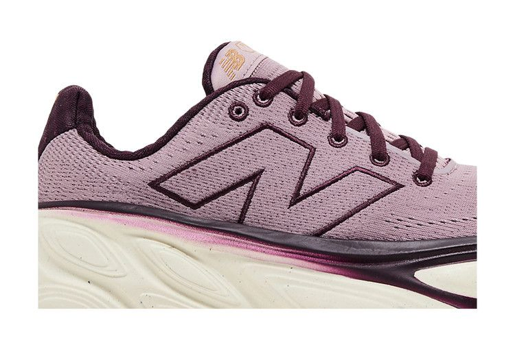 Кроссовки New Balance Wmns Fresh Foam X More v5 'Ice Wine'
