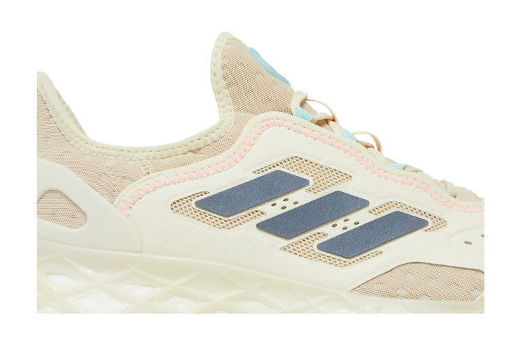 web-boost-off-white-ecru-tint-gz6441_01