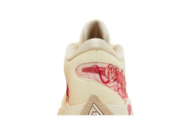 Кроссовки Nike Giannis Freak 6 NRG 'Roses'