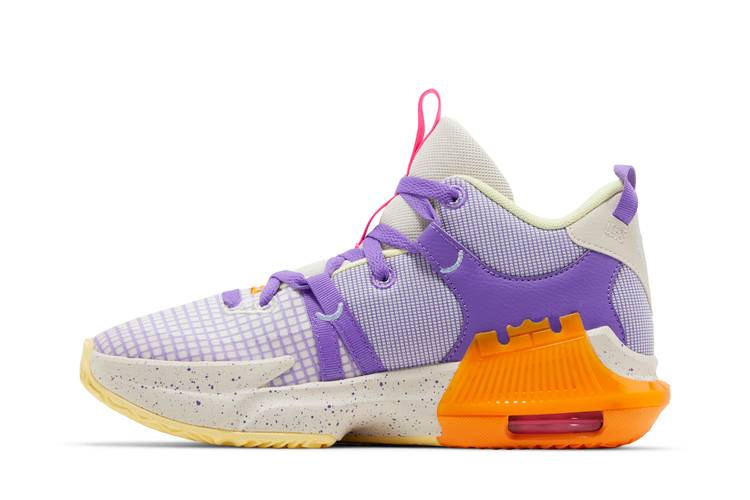 lebron-witness-7-gs-action-grape-vivid-orange-dq8650-101_02