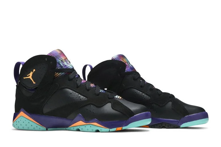 Krossovki-Air-Jordan-7-Retro-GG-Lola-Bunny-7