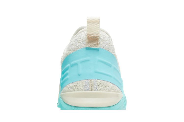 wmns-react-metcon-light-cream-aurora-green-bq6046-203_06