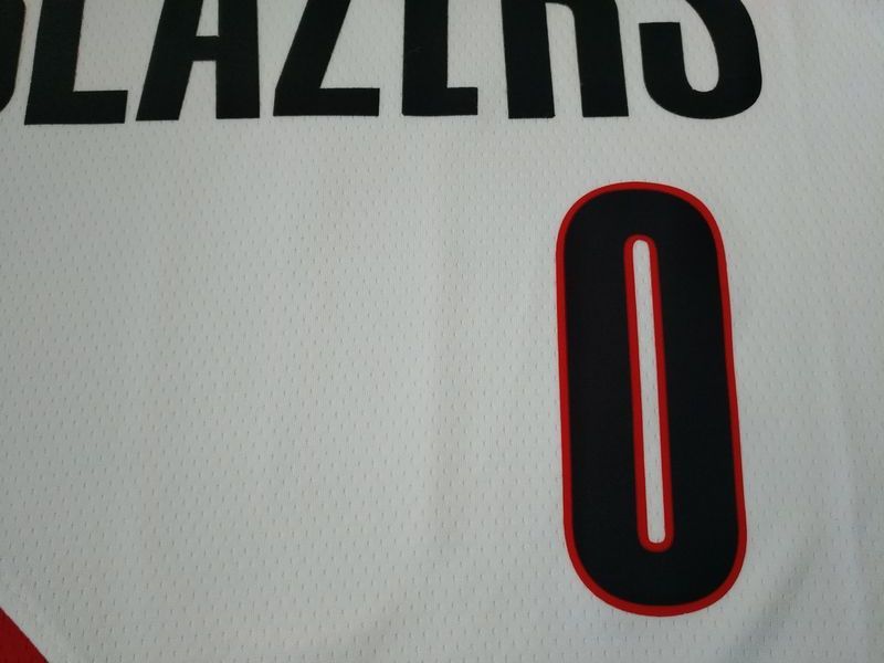 Баскетбольная джерси 2017-18 Damian Lillard Portland Trail Blazers #0 Association White