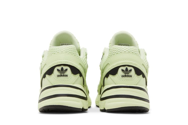 Кроссовки adidas Wmns Astir 'Almost Lime Paint Drip'