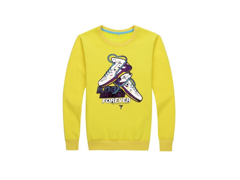tolstovka-kobe-bryant-forever-yellow