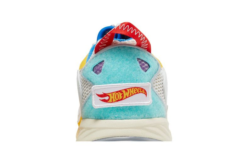 Кроссовки Sean Wotherspoon x Hot Wheels x adidas Superturf Adventure