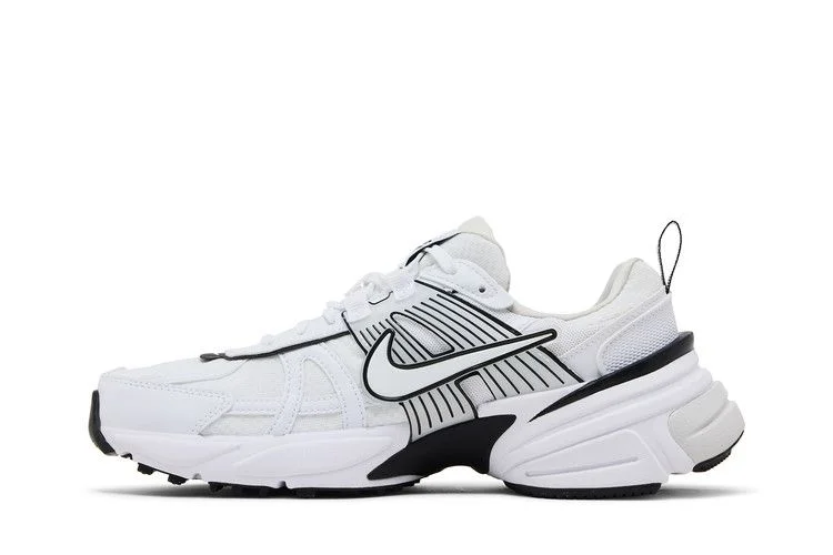 Кроссовки Nike Wmns V2K Run 'White Platinum Tint'