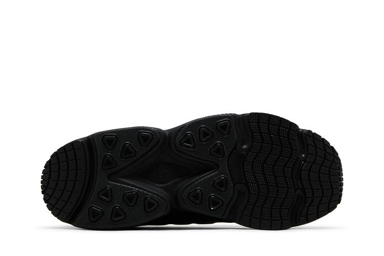 ozmillen-j-triple-black-ie9058_03