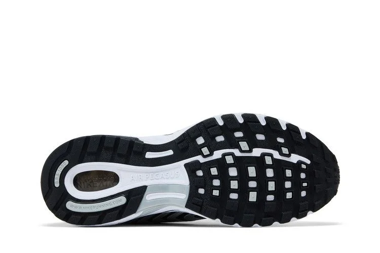 Krossovki-Nike-Air-Pegasus-2K5-Metallic-Silver-Black-3