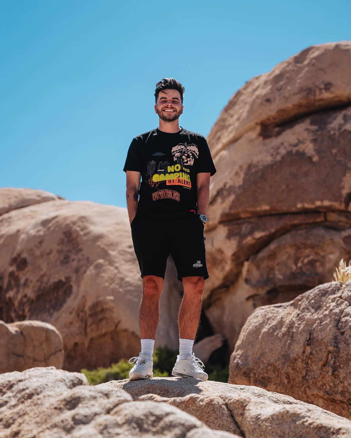 Футболка 100 Thieves No Camping T-shirt Black
