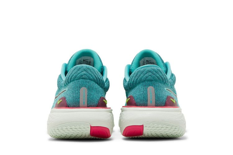 wmns-zoomx-invincible-run-flyknit-2-washed-teal-dc9993-300_05