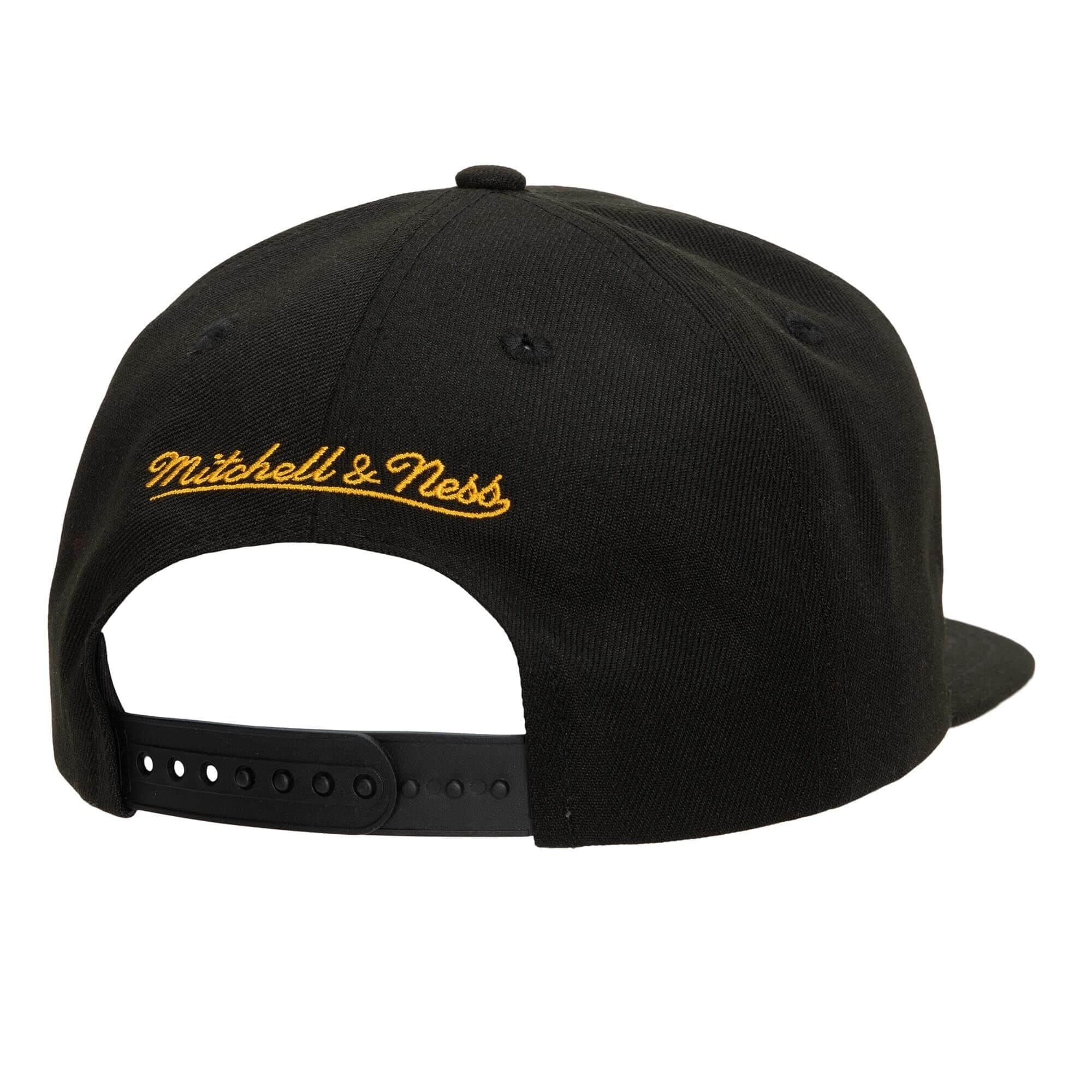Бейсболка Mitchell & Ness Shark Bite Snapback Los Angeles Lakers Hat