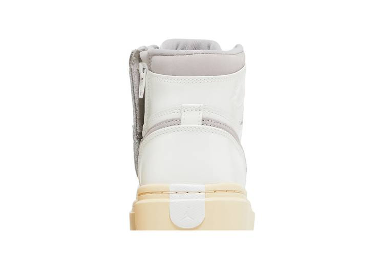 Кроссовки Wmns Air Jordan 1 Elevate High SE 'Sail College Grey'