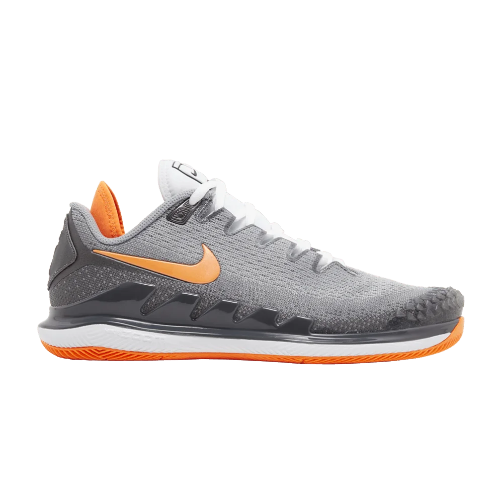 Krossovki-Nike-Court-Air-Zoom-Vapor-X-Knit-HC-Metallic-Dark-Grey-Total-Orange