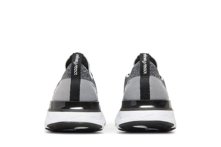 wmns-react-infinity-run-flyknit-black-white-cd4372-012_05