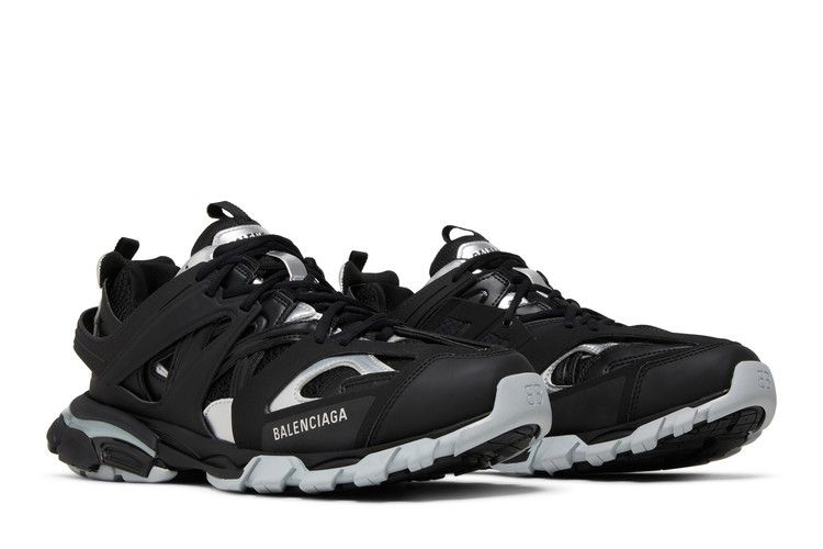 balenciaga-track-sneaker-black-silver-542023-w2fsc-1081_07