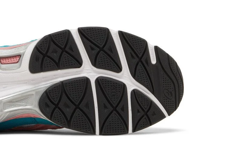Krossovki-Awake-NY-x-ASICS-Gel-NYC-Teal-Pink-4